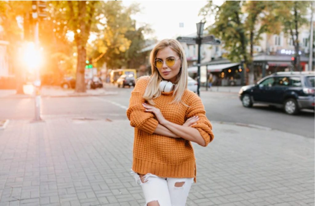 Back to School sweater style: Embrace Autumn with confidence